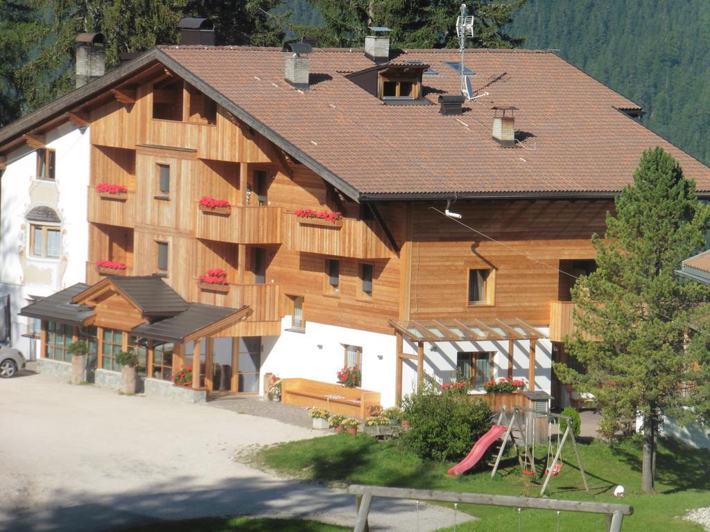 Chalet Frapes 산 마르티노 인 바디아 외부 사진